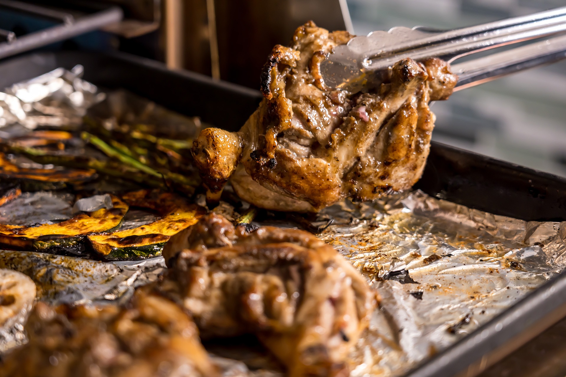 高射熱による“短時間 × ジューシー”調理